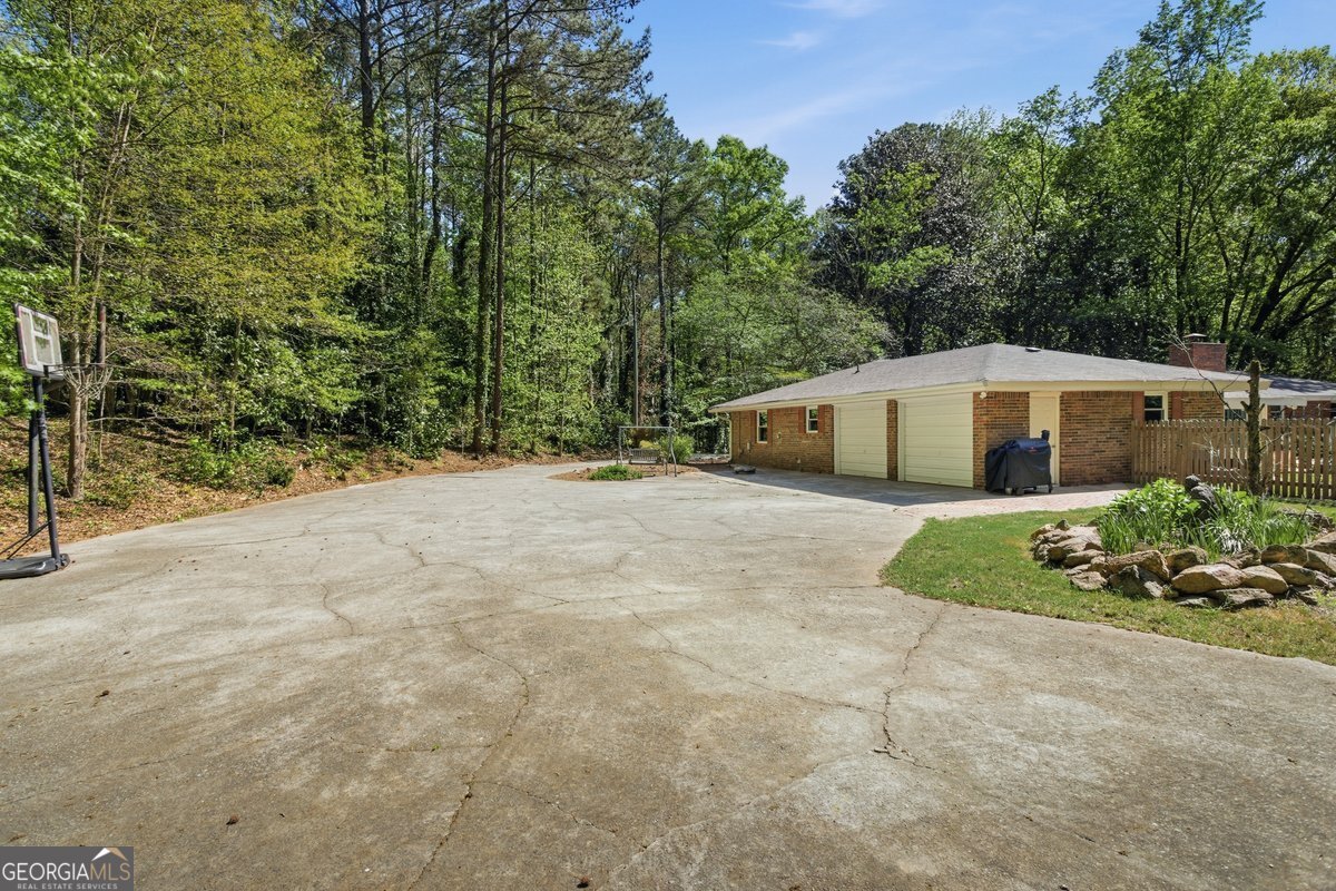 2907 Glad Dale Drive Conyers - Photo 6