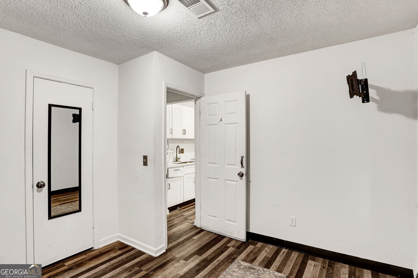 1921 Whitehall Forest Court Atlanta - Photo 12