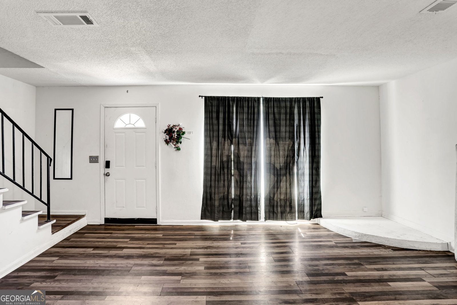 1921 Whitehall Forest Court Atlanta - Photo 6