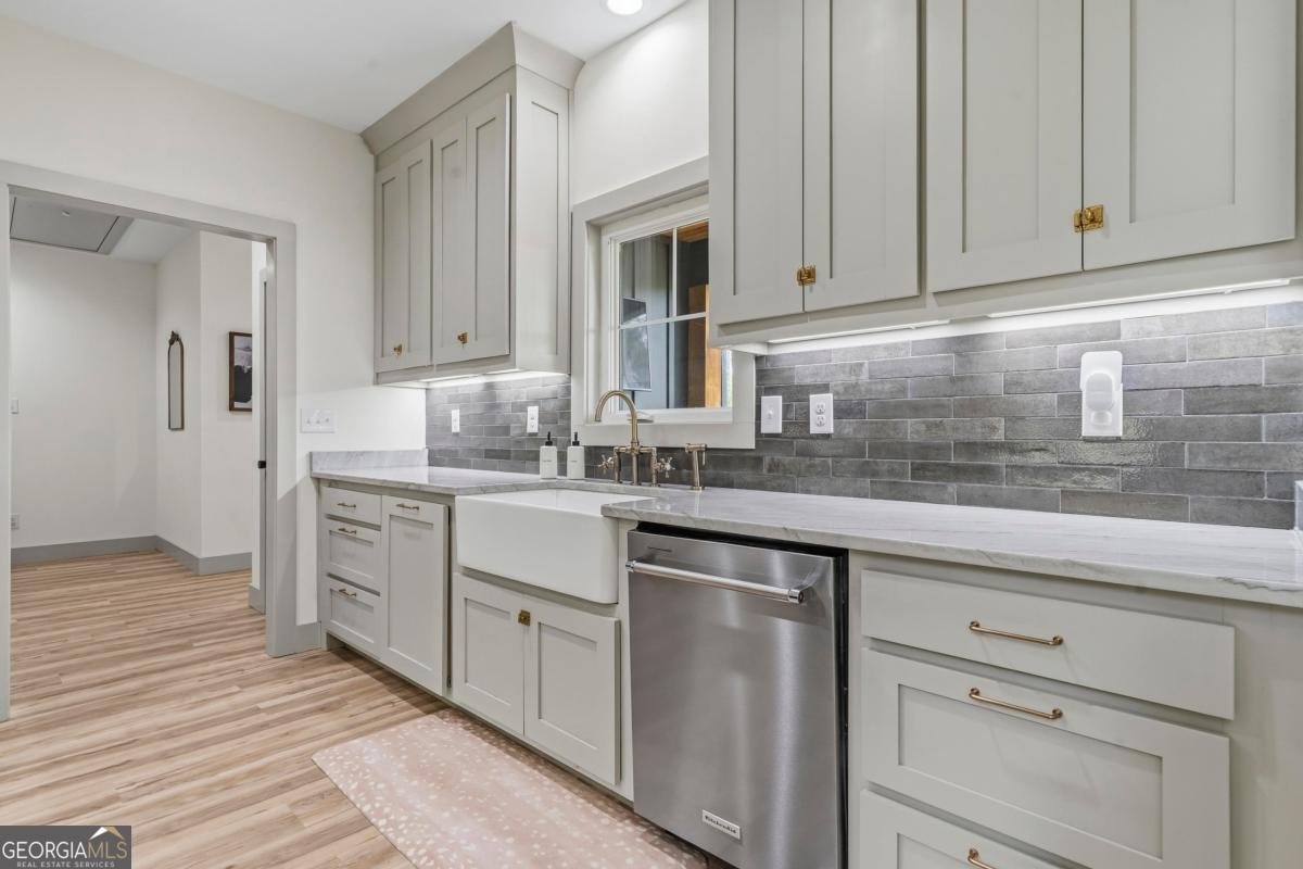 1351 Aqua Road Madison - Photo 17