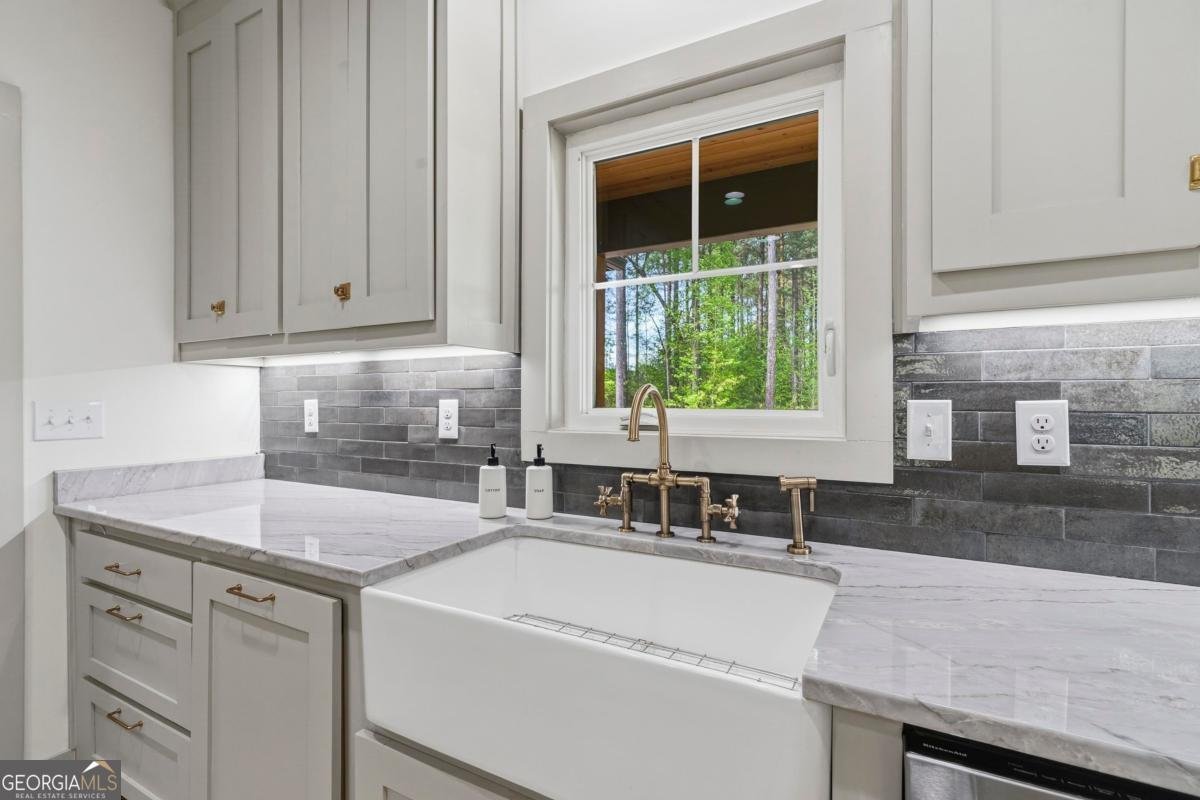 1351 Aqua Road Madison - Photo 18