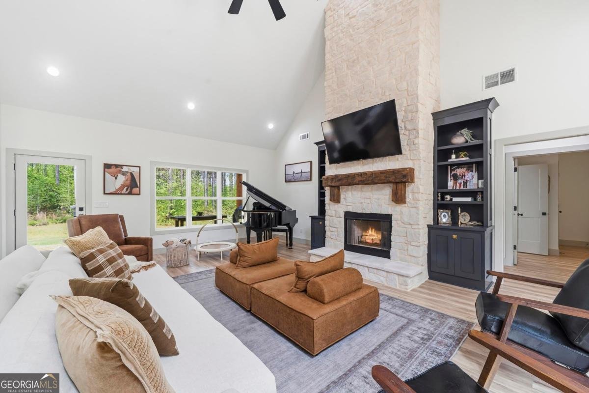 1351 Aqua Road Madison - Photo 9