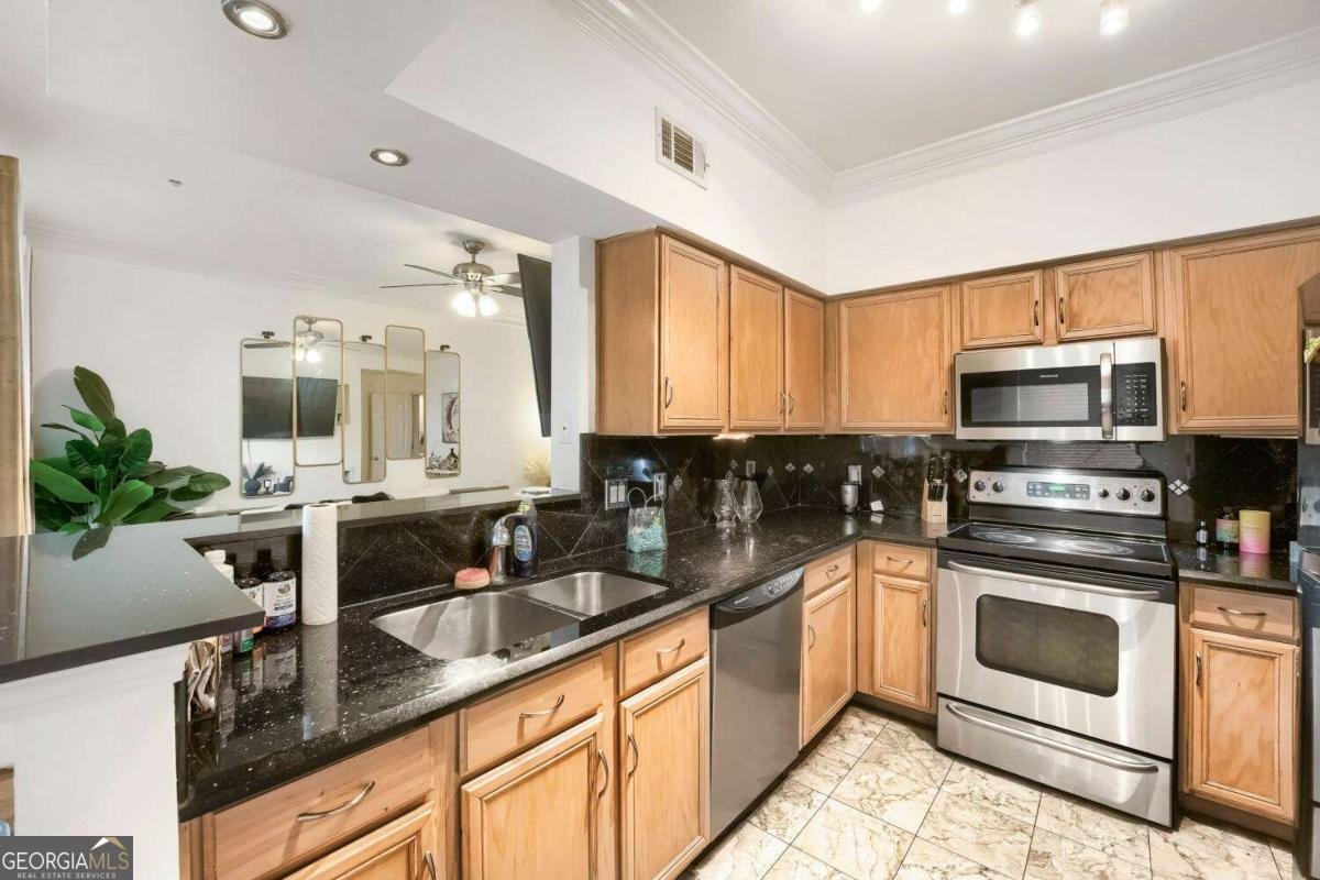 3777 Peachtree Road Brookhaven - Photo 11