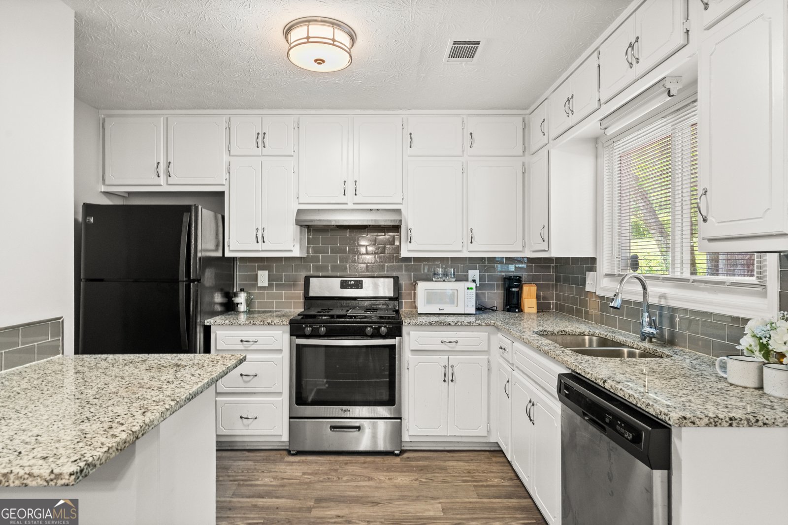 9479 Autumn Court Jonesboro - Photo 6