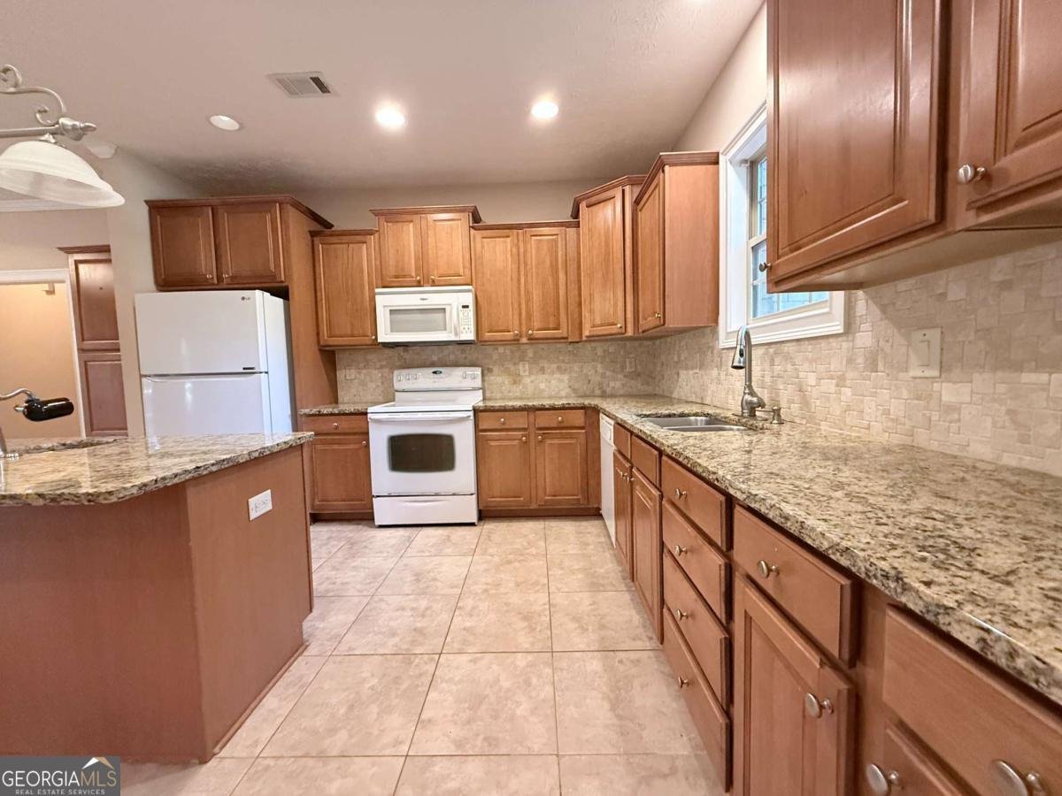 1360 Millers Mill Road Stockbridge - Photo 17