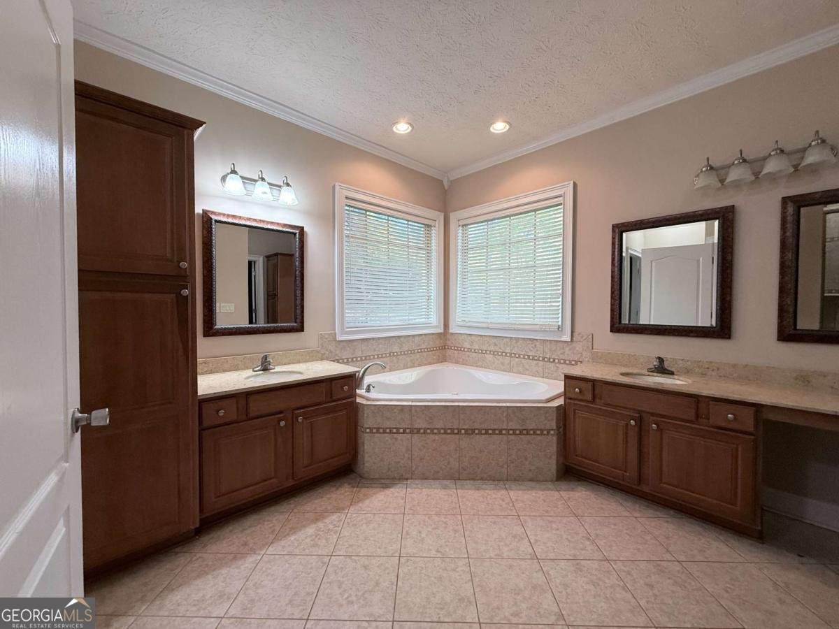 1360 Millers Mill Road Stockbridge - Photo 23