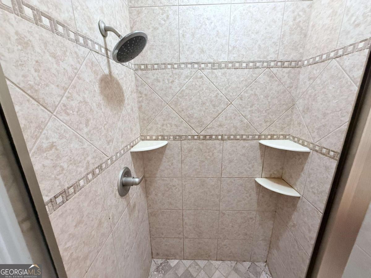 1360 Millers Mill Road Stockbridge - Photo 29