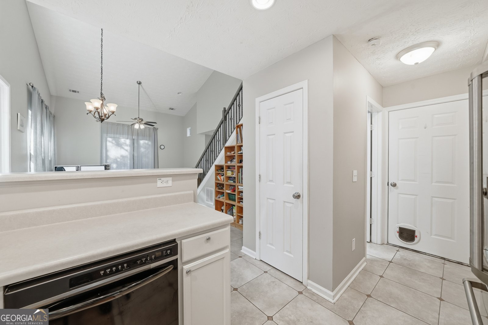 279 Hiawassee Drive Woodstock - Photo 10