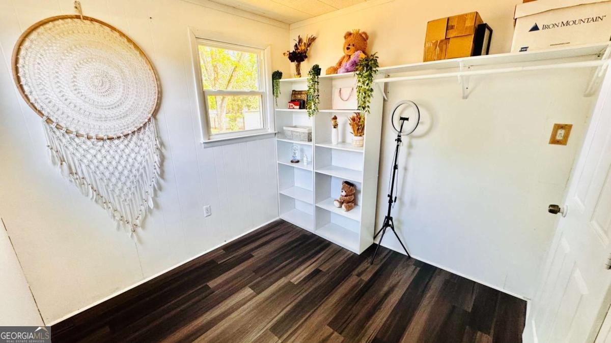 397 Shankle Commerce - Photo 11