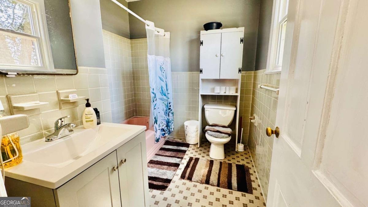 397 Shankle Commerce - Photo 12