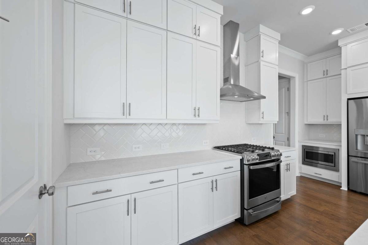 637 Skytop Drive Cumming - Photo 11