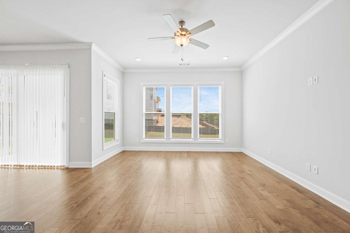 637 Skytop Drive Cumming - Photo 7