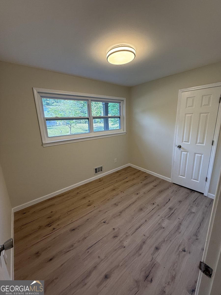 264 Shelburn Drive Riverdale - Photo 13