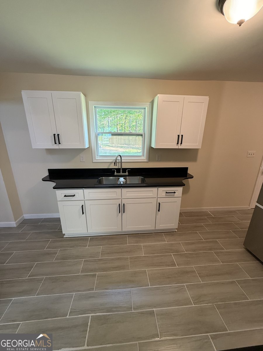 264 Shelburn Drive Riverdale - Photo 6