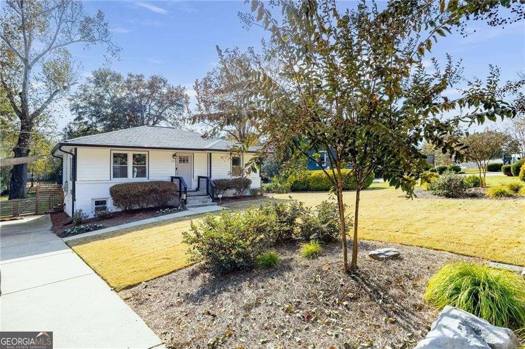 982 Oakdale Drive Smyrna - Photo 1