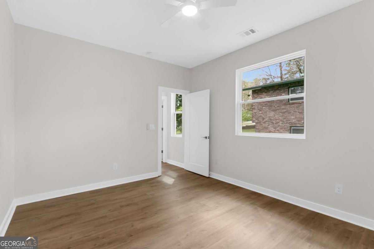 2911 Pine Valley Circle East Point - Photo 10