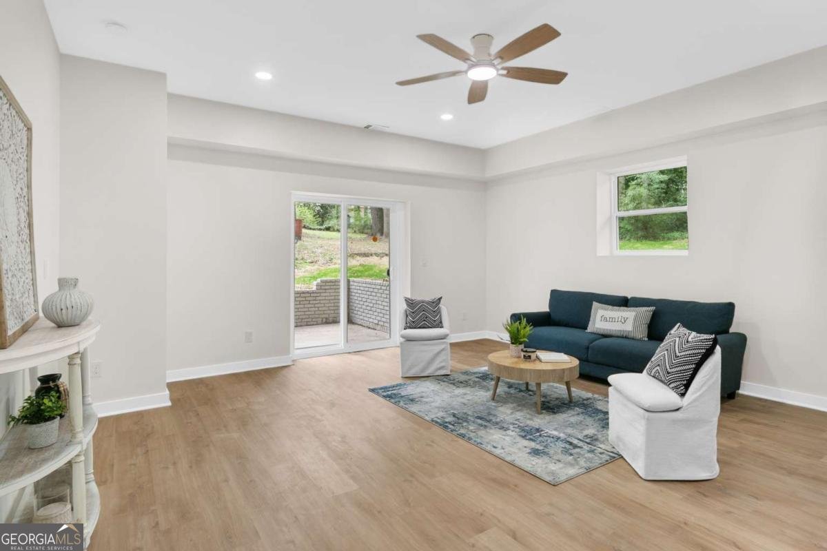 2911 Pine Valley Circle East Point - Photo 12