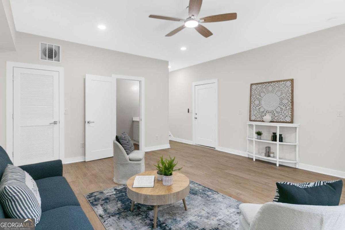 2911 Pine Valley Circle East Point - Photo 13