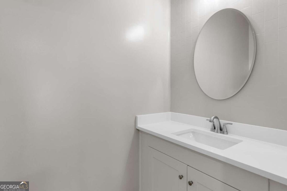 2911 Pine Valley Circle East Point - Photo 14