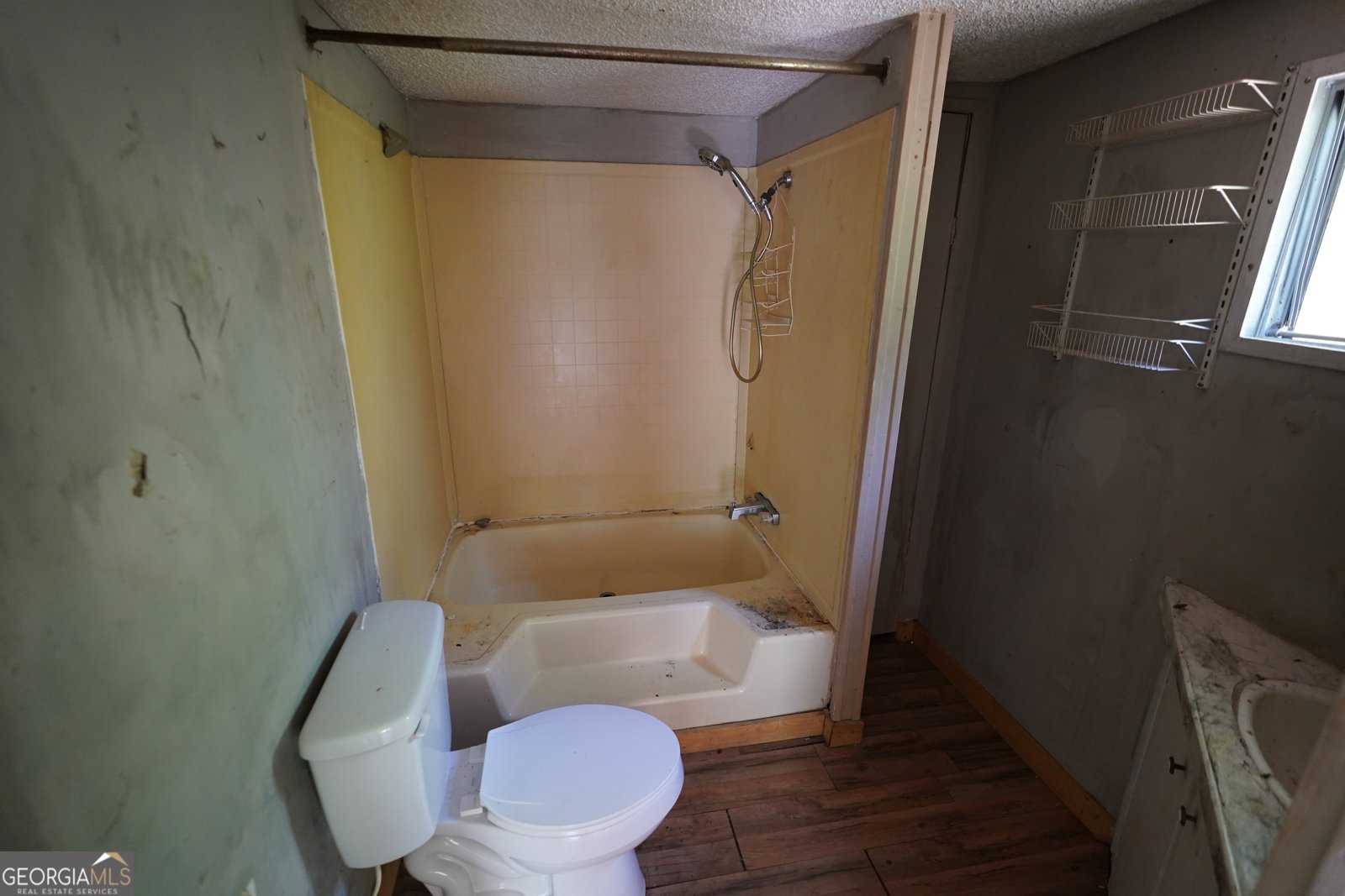 300 Jackson Rd Cleveland - Photo 14