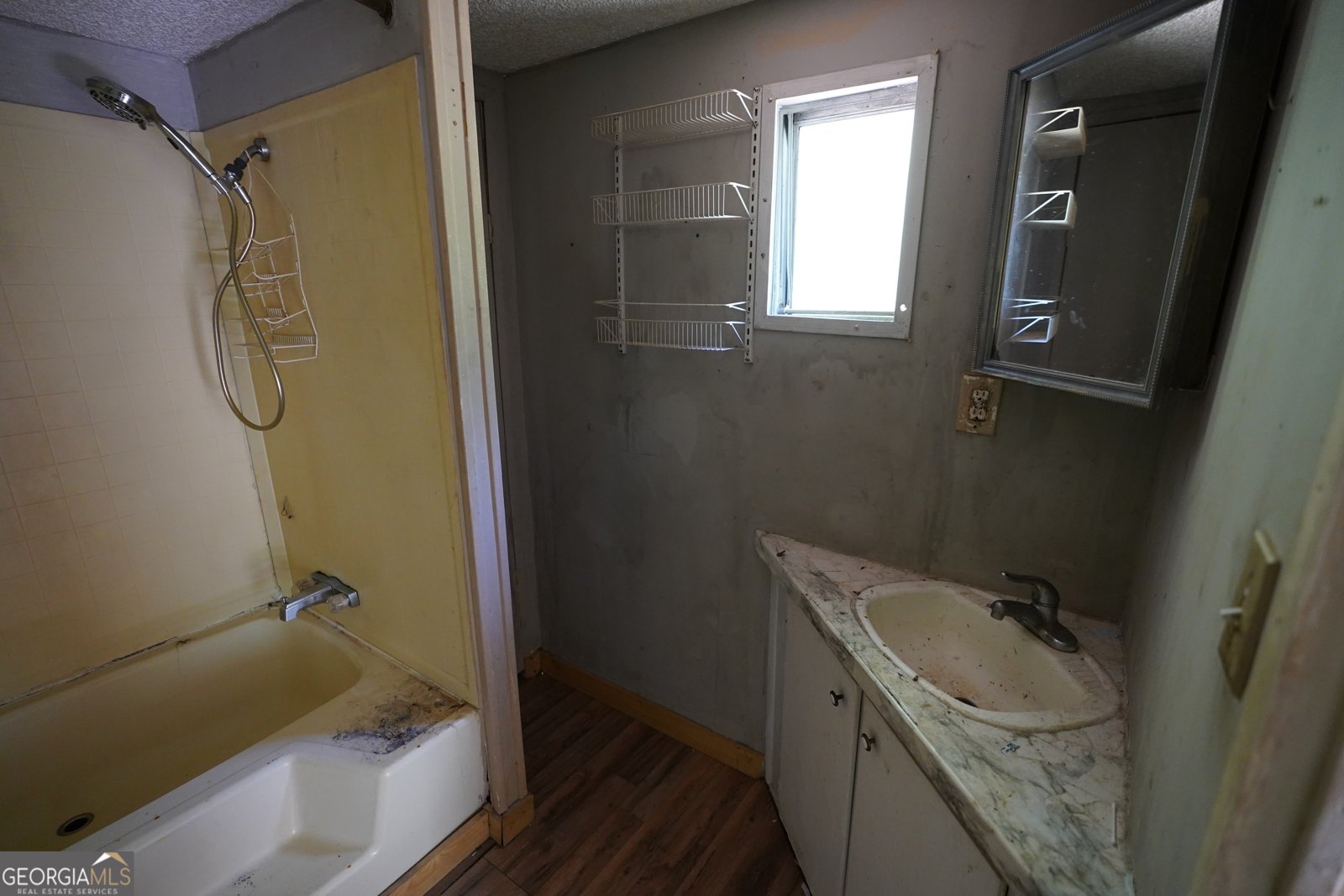 300 Jackson Rd Cleveland - Photo 15