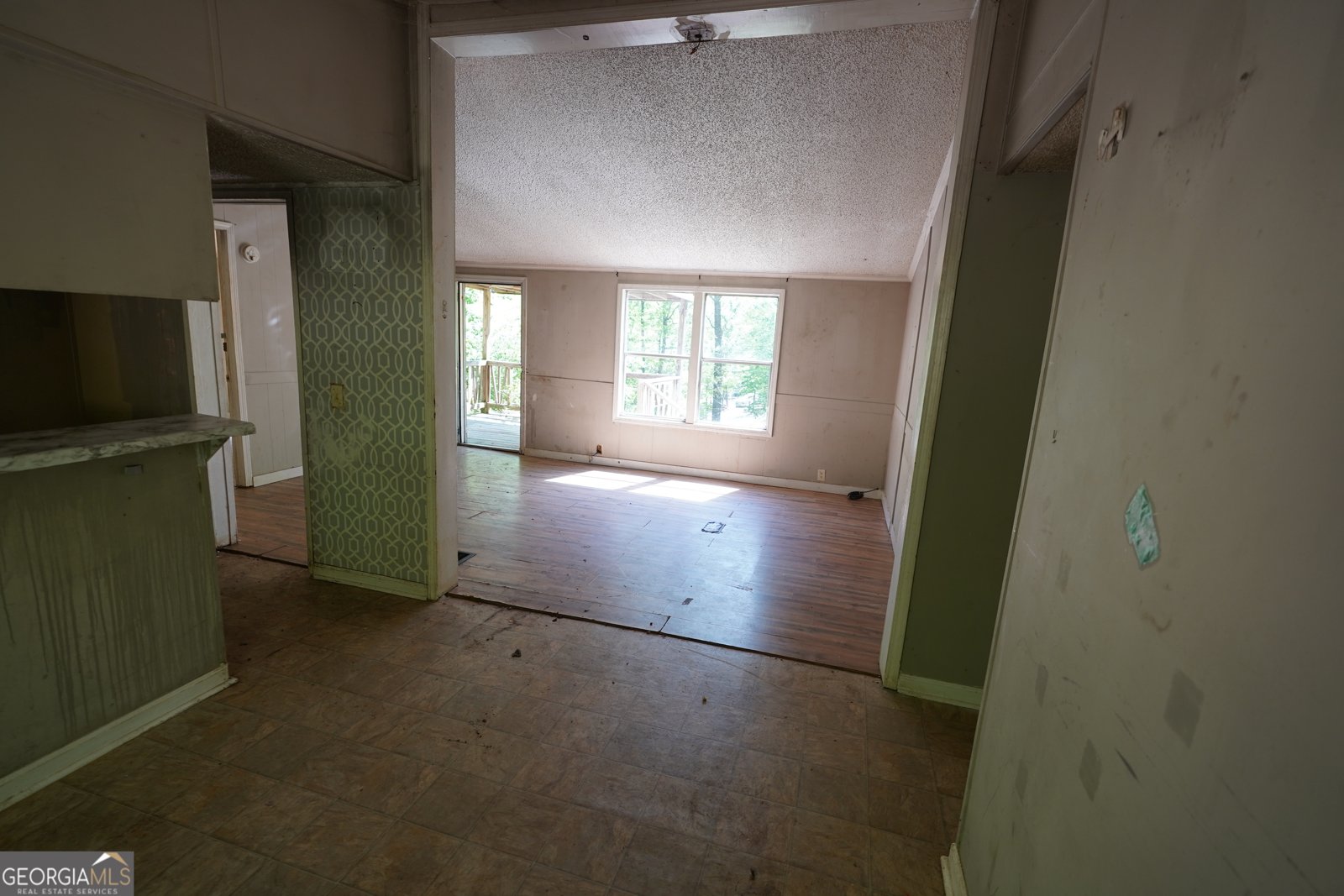 300 Jackson Rd Cleveland - Photo 19