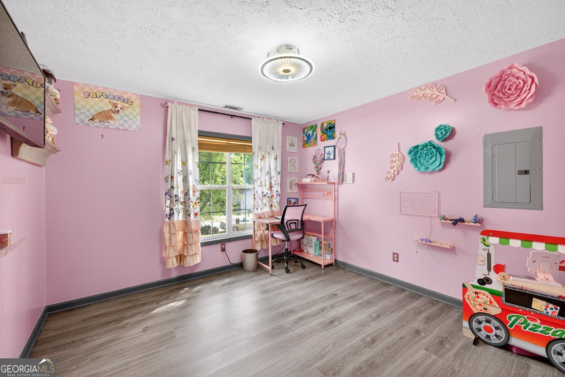 270 Griffith Street Winder - Photo 13