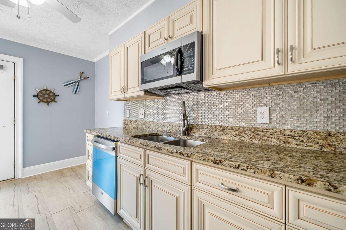 6126 Queen Anne Court Norcross - Photo 11