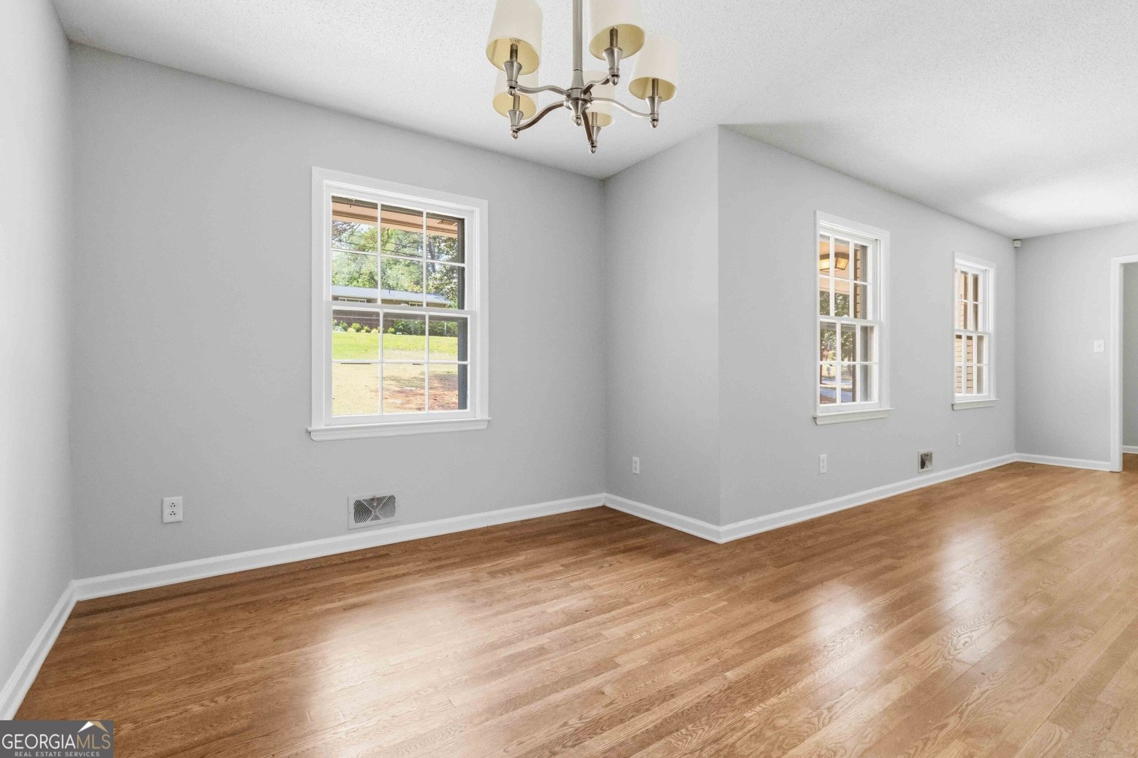 4204 Williamsburg Drive Atlanta - Photo 15