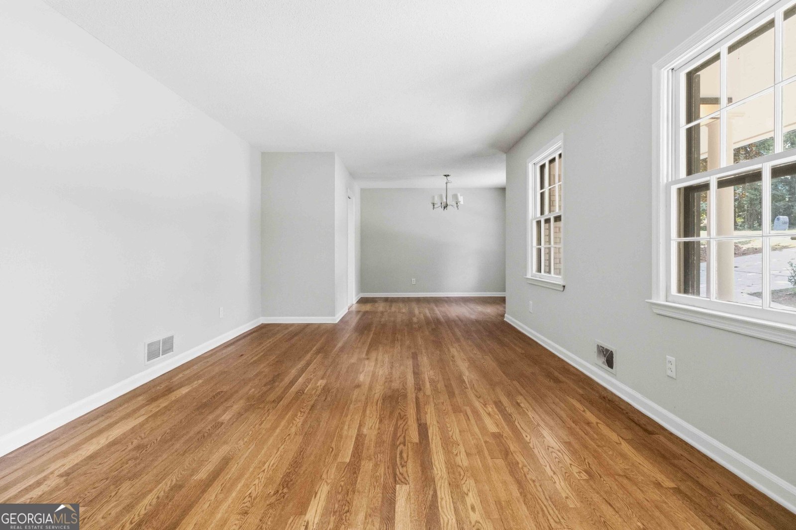 4204 Williamsburg Drive Atlanta - Photo 9