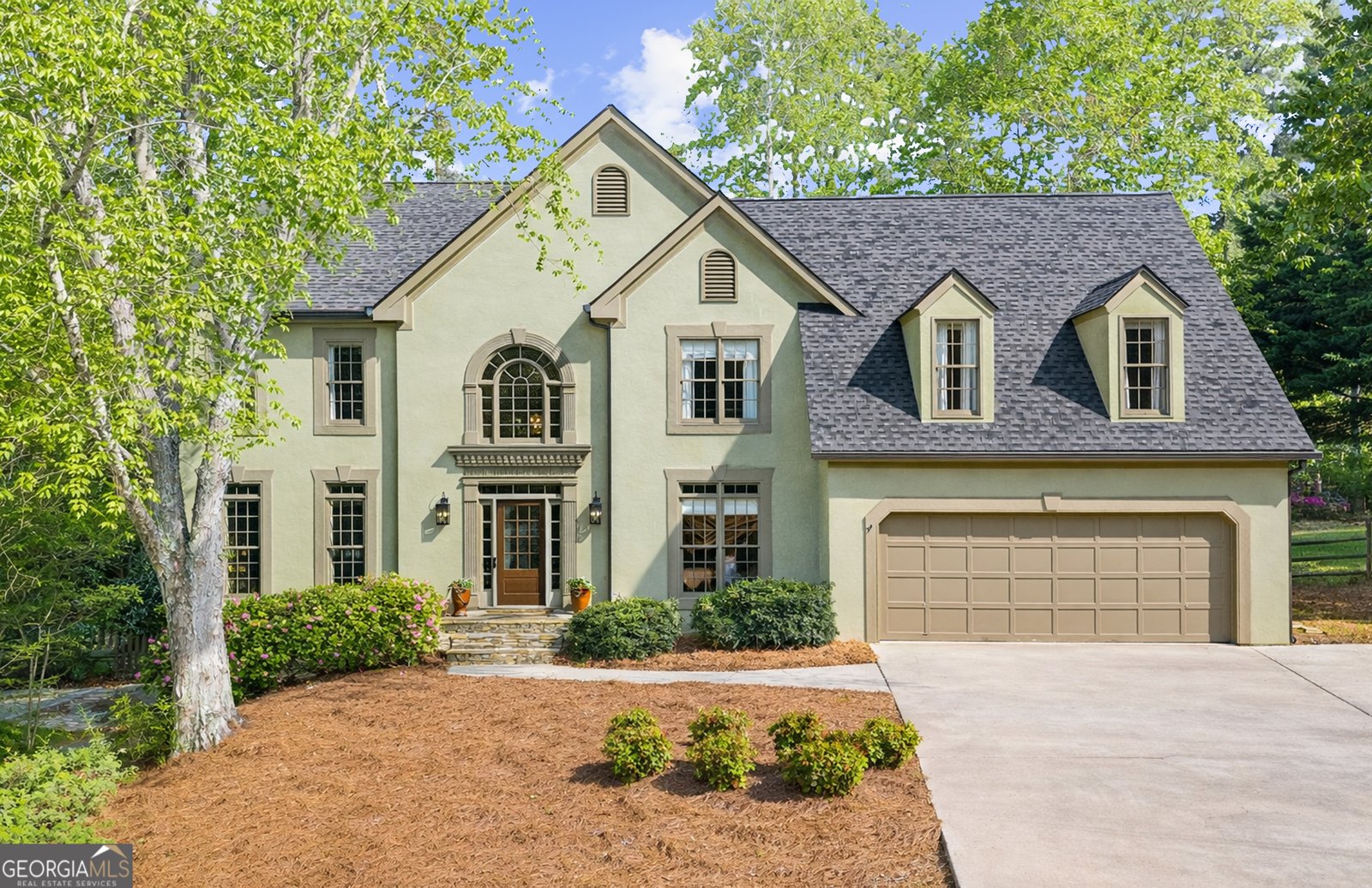 11005 Wilshire Chase Drive Johns Creek - Photo 1