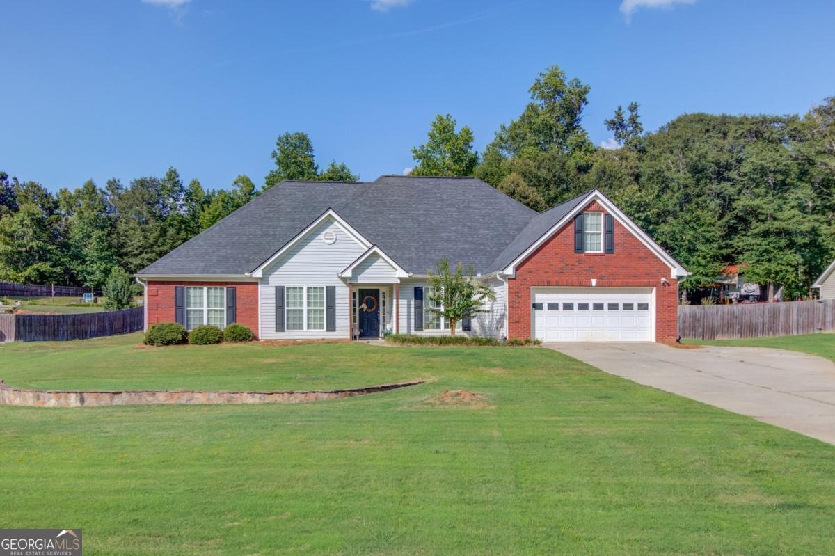 172 Arbor Trace Braselton - Photo 1