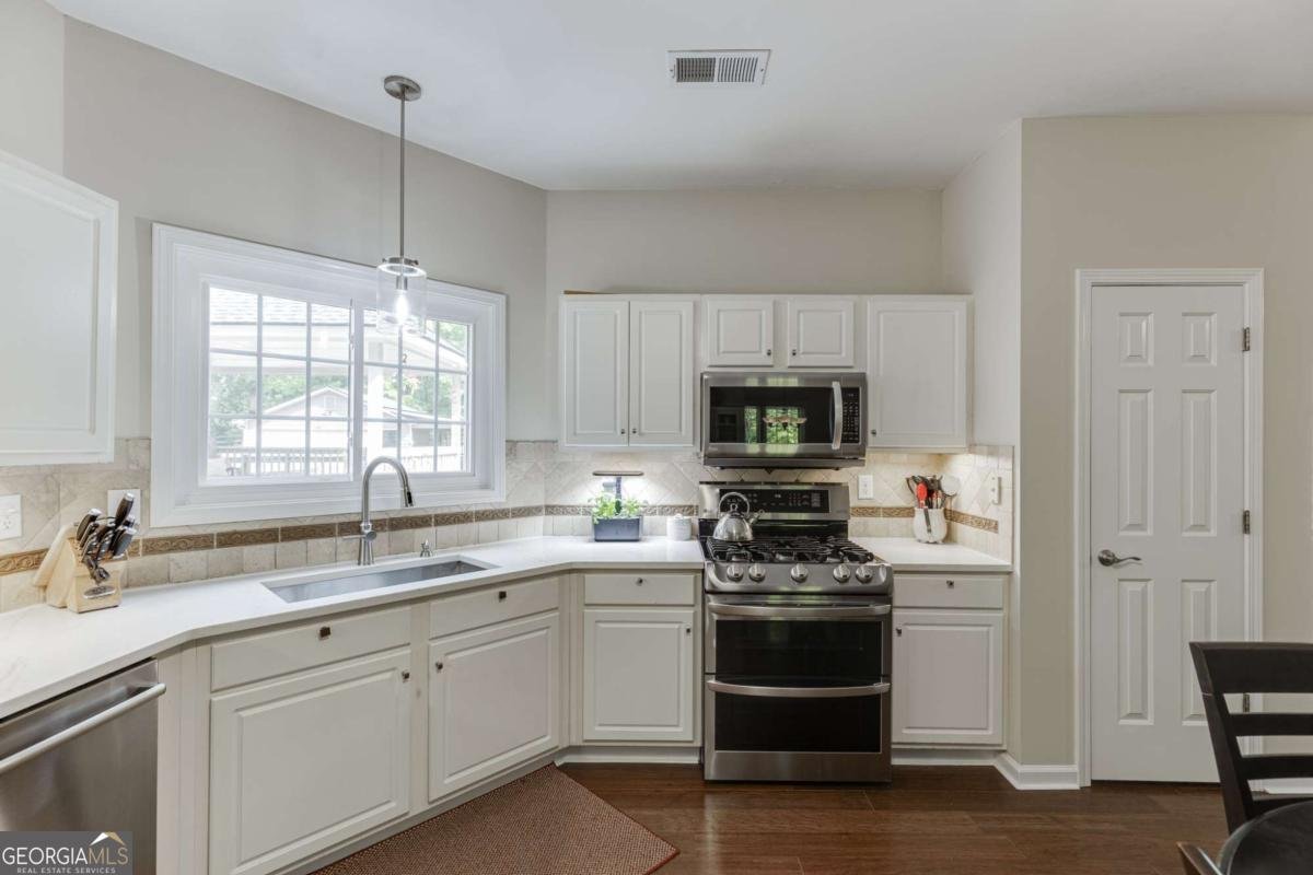 429 Olde Wick Trail Hoschton - Photo 16