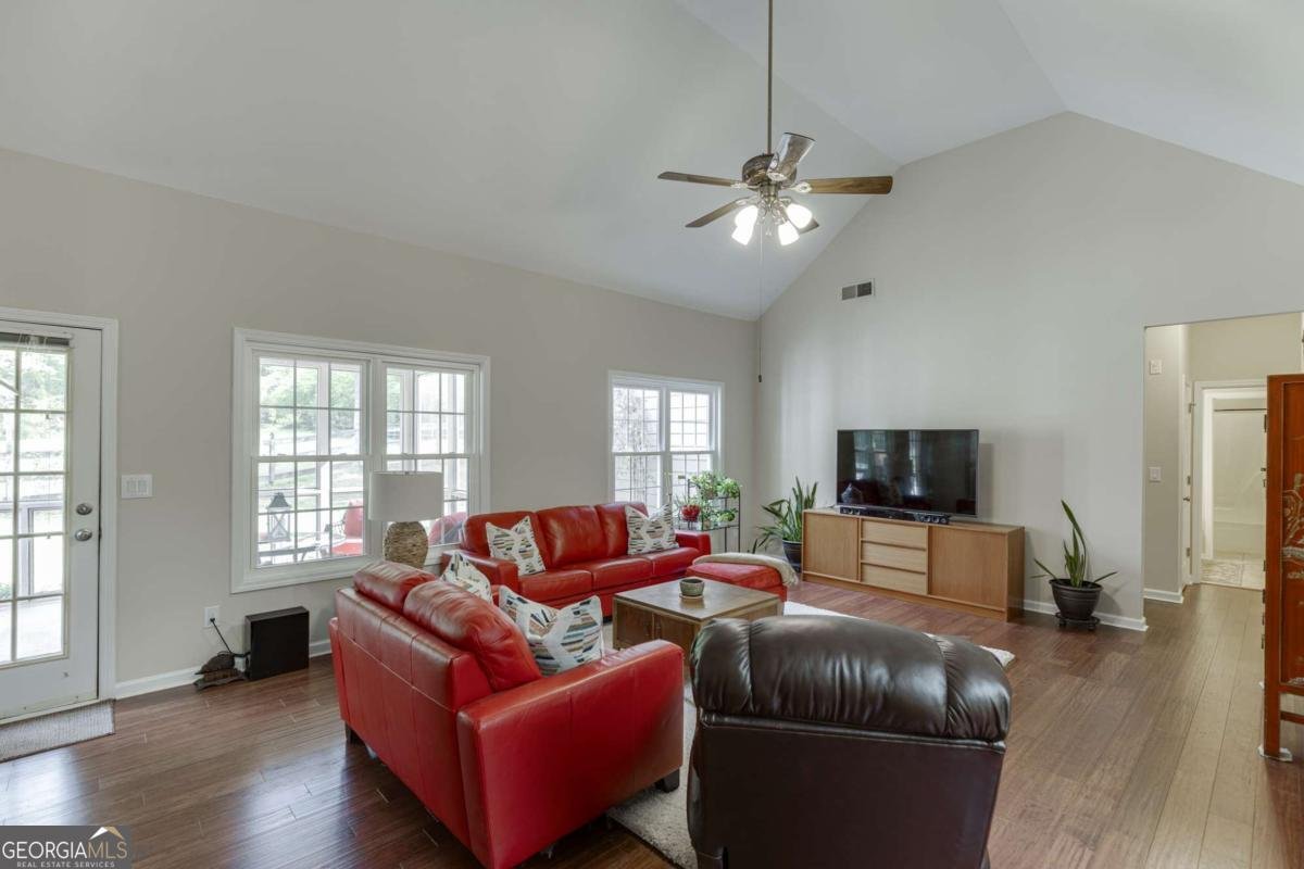 429 Olde Wick Trail Hoschton - Photo 17