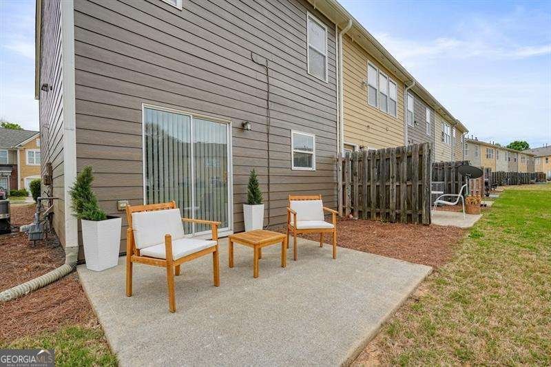 1963 Lakeshore Overlook Circle Kennesaw - Photo 30