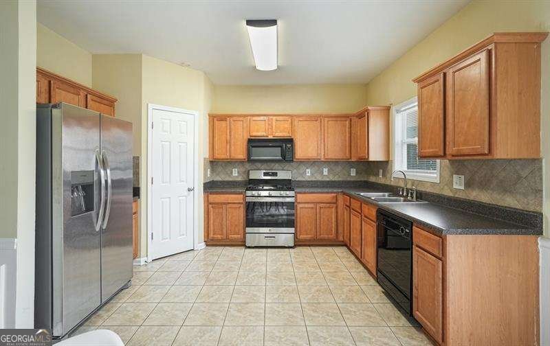 1963 Lakeshore Overlook Circle Kennesaw - Photo 9