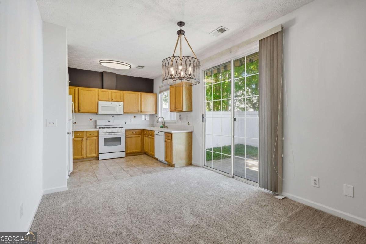 500 Windcroft Circle Acworth - Photo 8