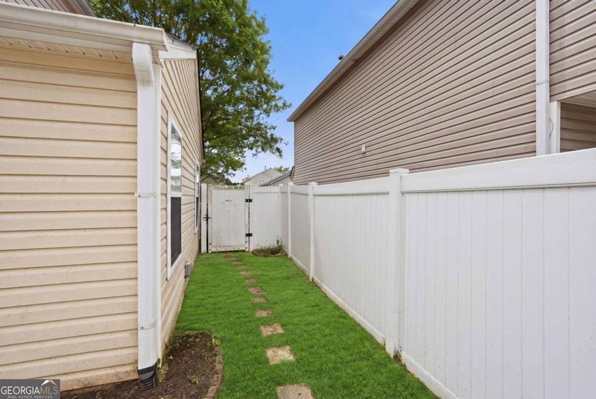 436 Oaks Trail Woodstock - Photo 34