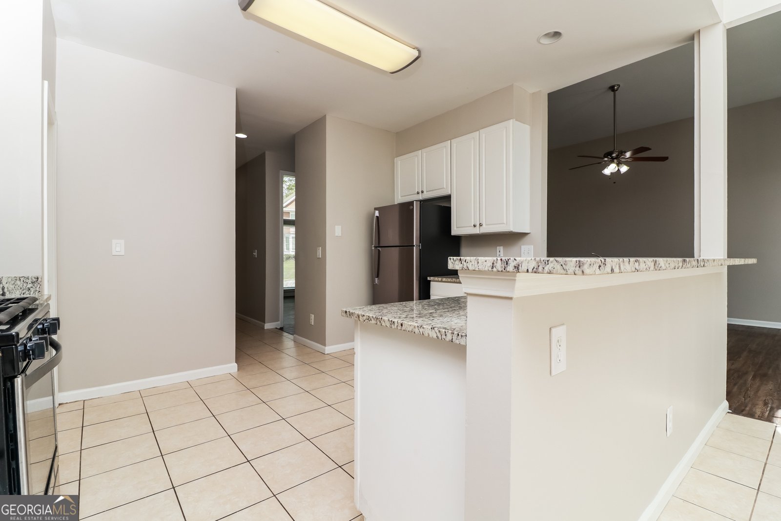 7485 Harbor Cove Lane Stone Mountain - Photo 10