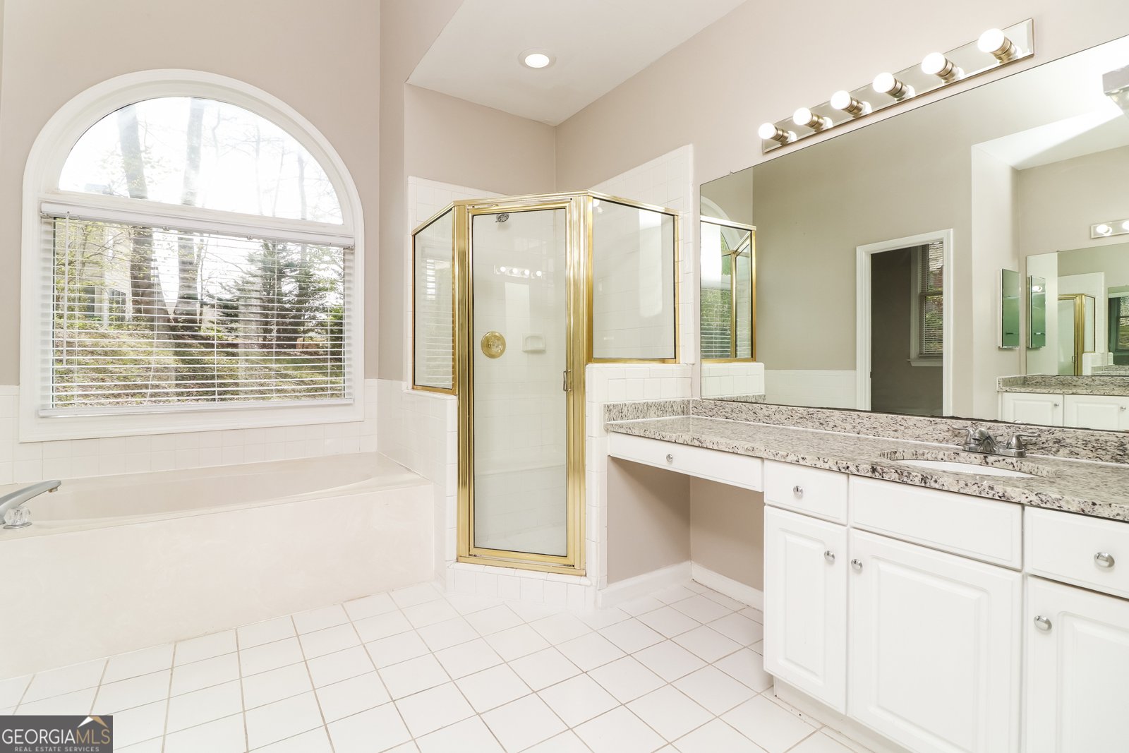 7485 Harbor Cove Lane Stone Mountain - Photo 14