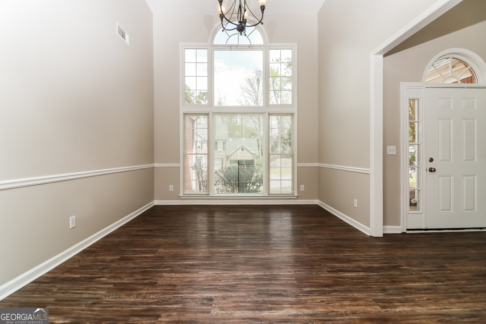 7485 Harbor Cove Lane Stone Mountain - Photo 8