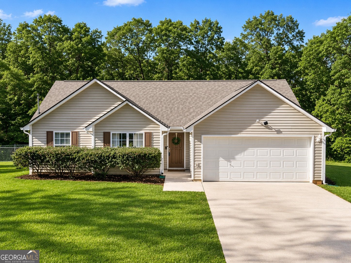 479 Lakeshore Drive Stockbridge - Photo 1