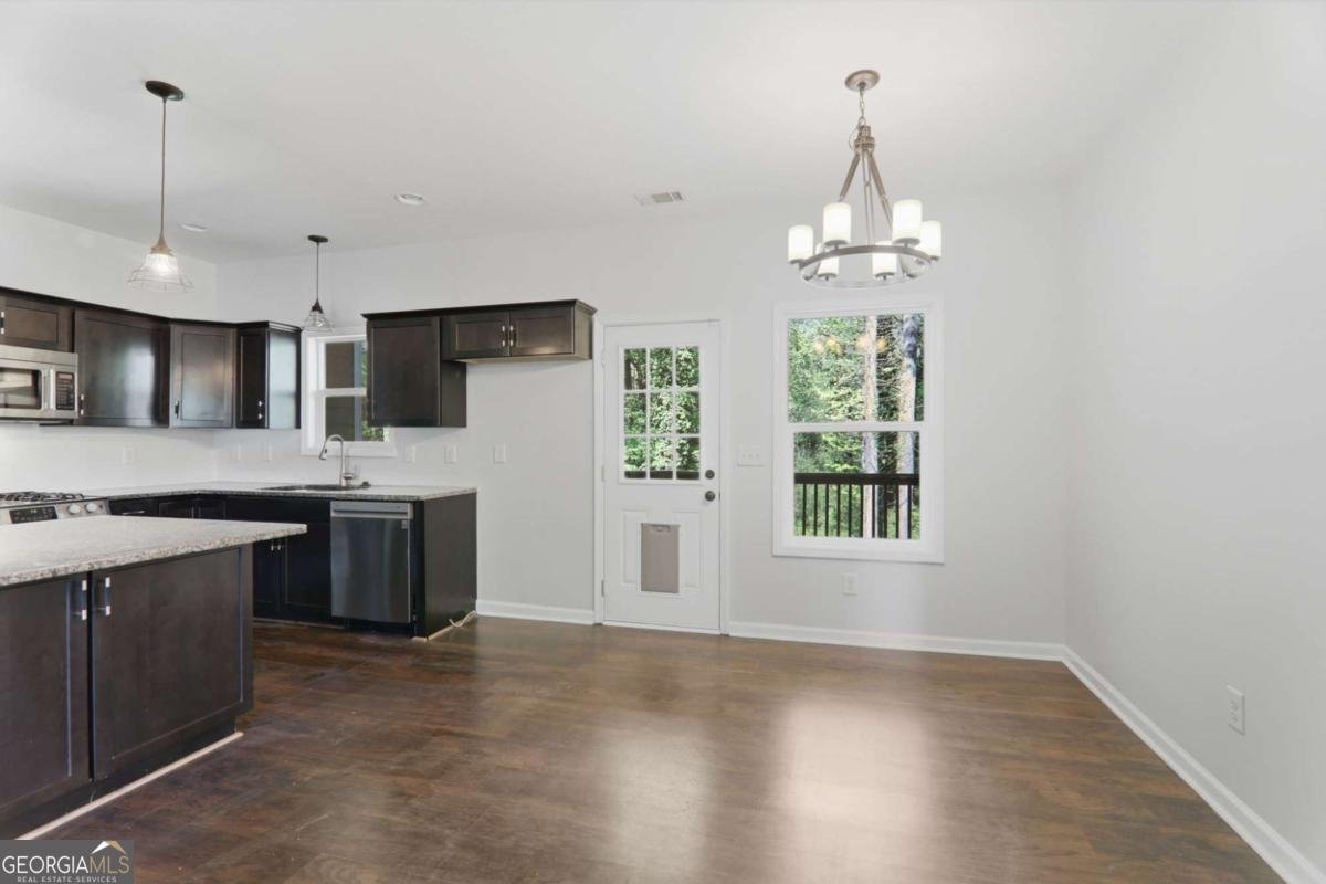 3821 Crestmore Drive Kennesaw - Photo 14