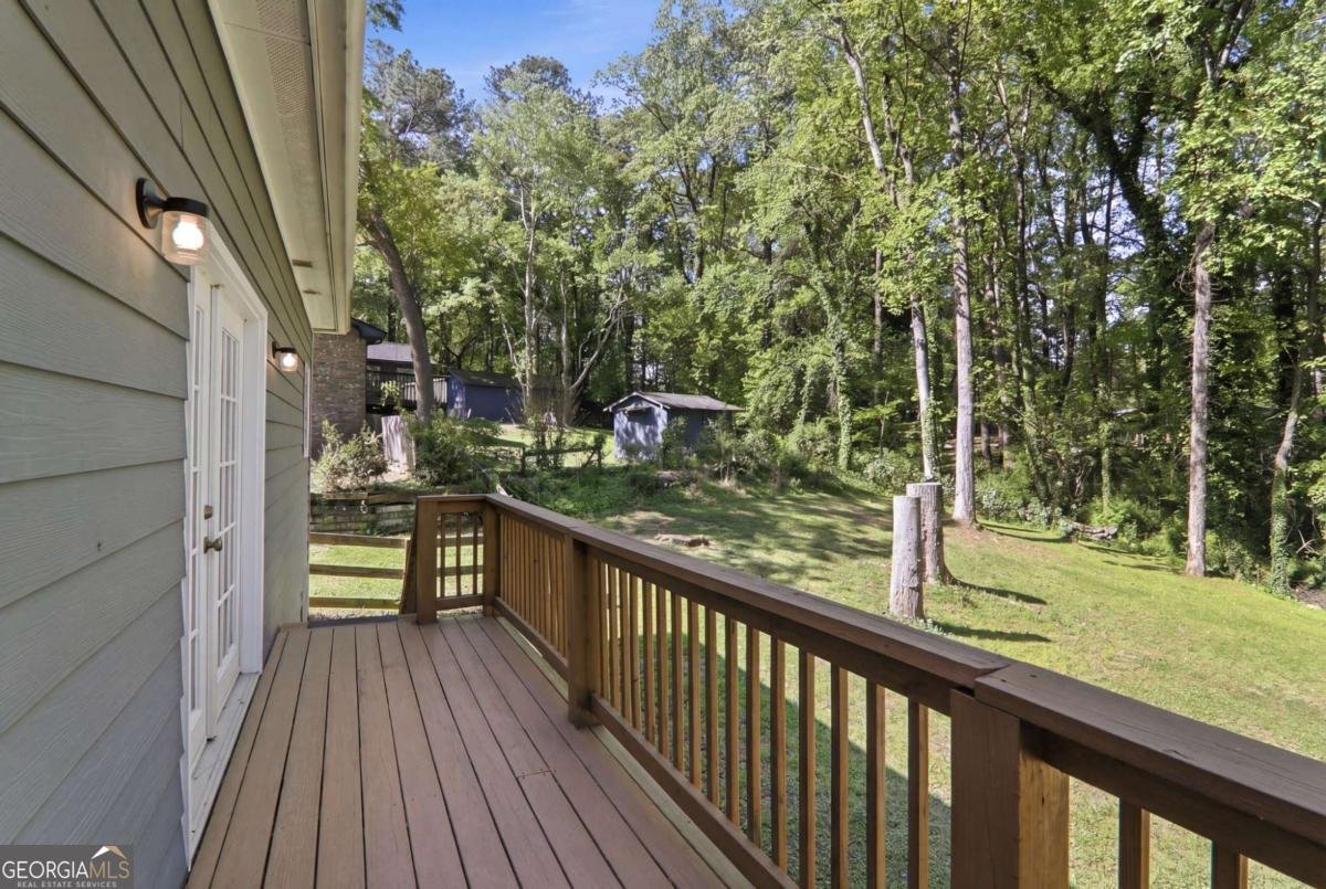 3821 Crestmore Drive Kennesaw - Photo 18