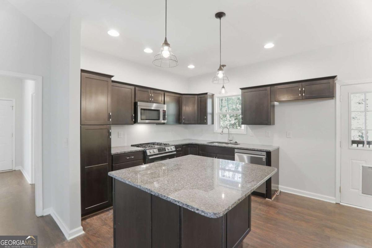 3821 Crestmore Drive Kennesaw - Photo 8