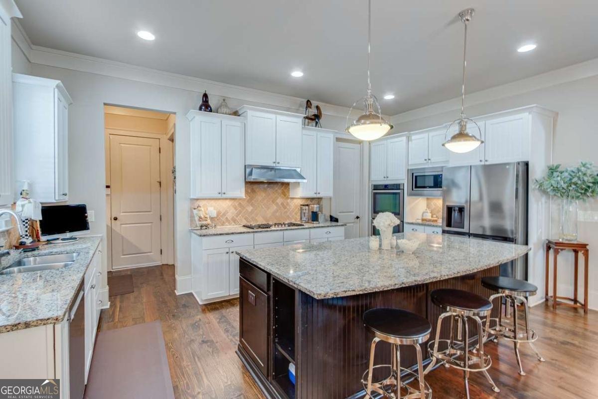 2189 Bessbrook Square Statham - Photo 11