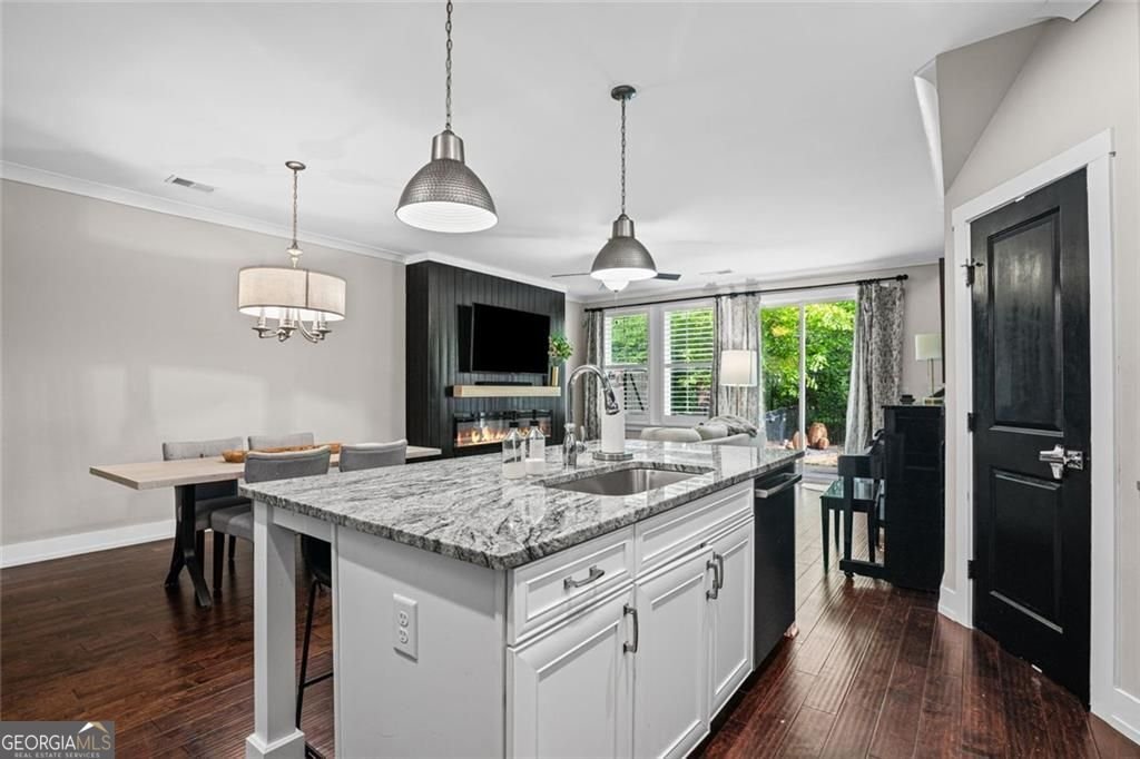 138 Bellehaven Drive Woodstock - Photo 11