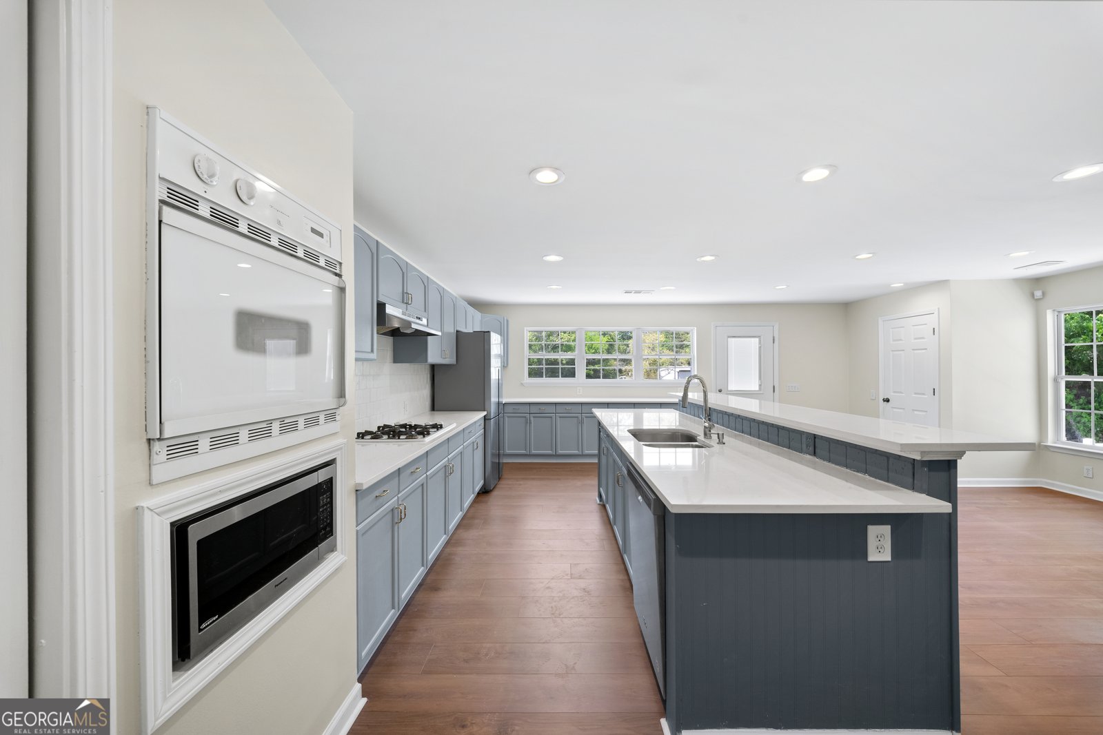 103 Farmington Drive Woodstock - Photo 10