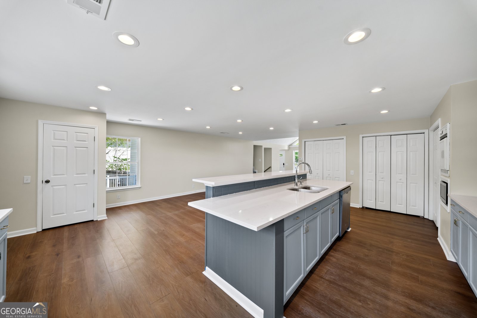 103 Farmington Drive Woodstock - Photo 9