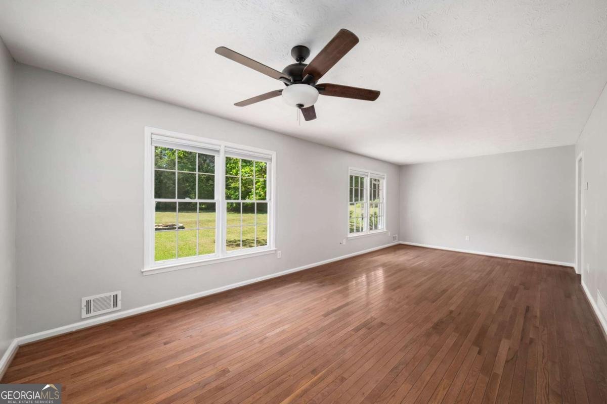 641 Gordon Combs Road Marietta - Photo 7